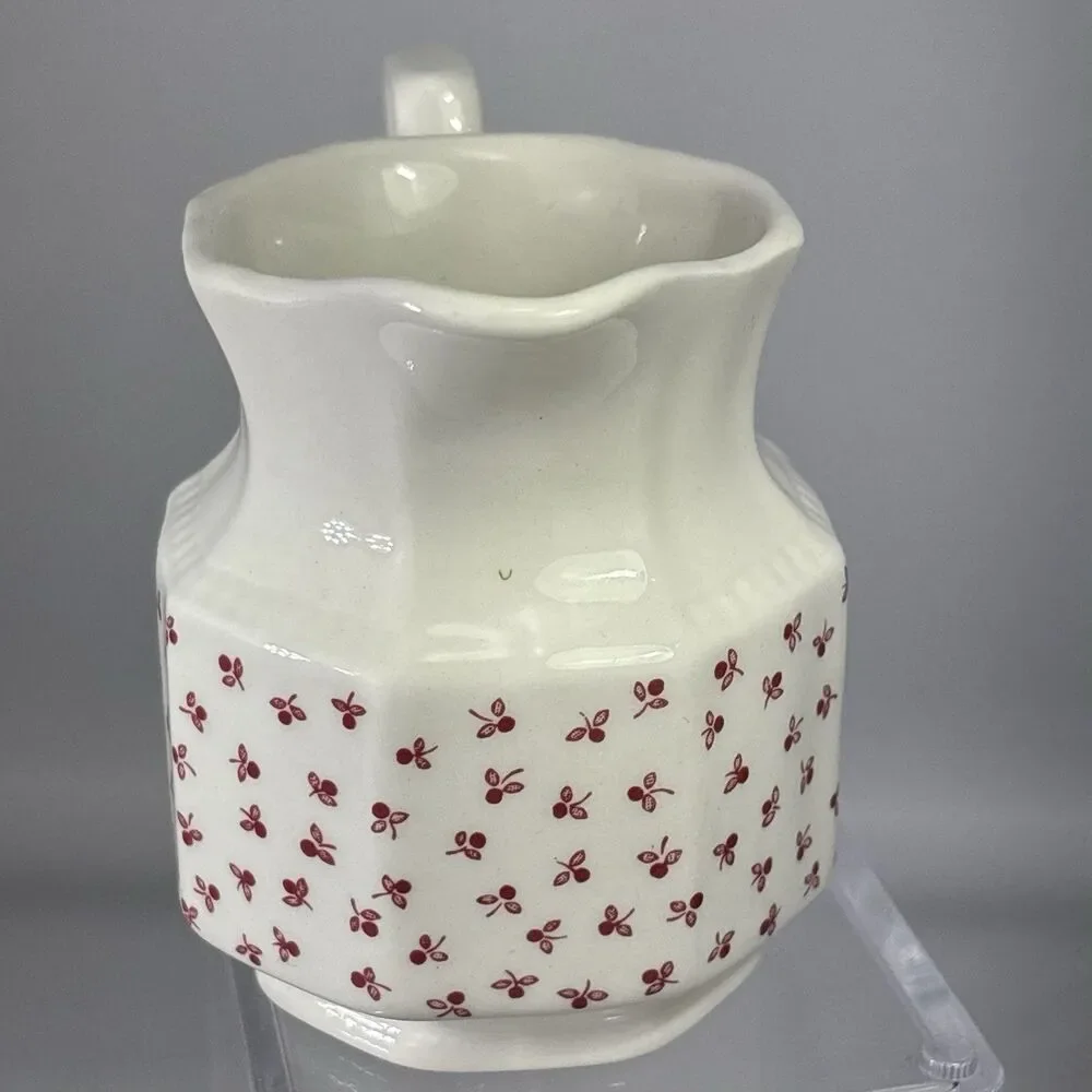 Wedgwood Katrina Creamer Red Chintz Floral Cream Pitcher England Bone China RARE